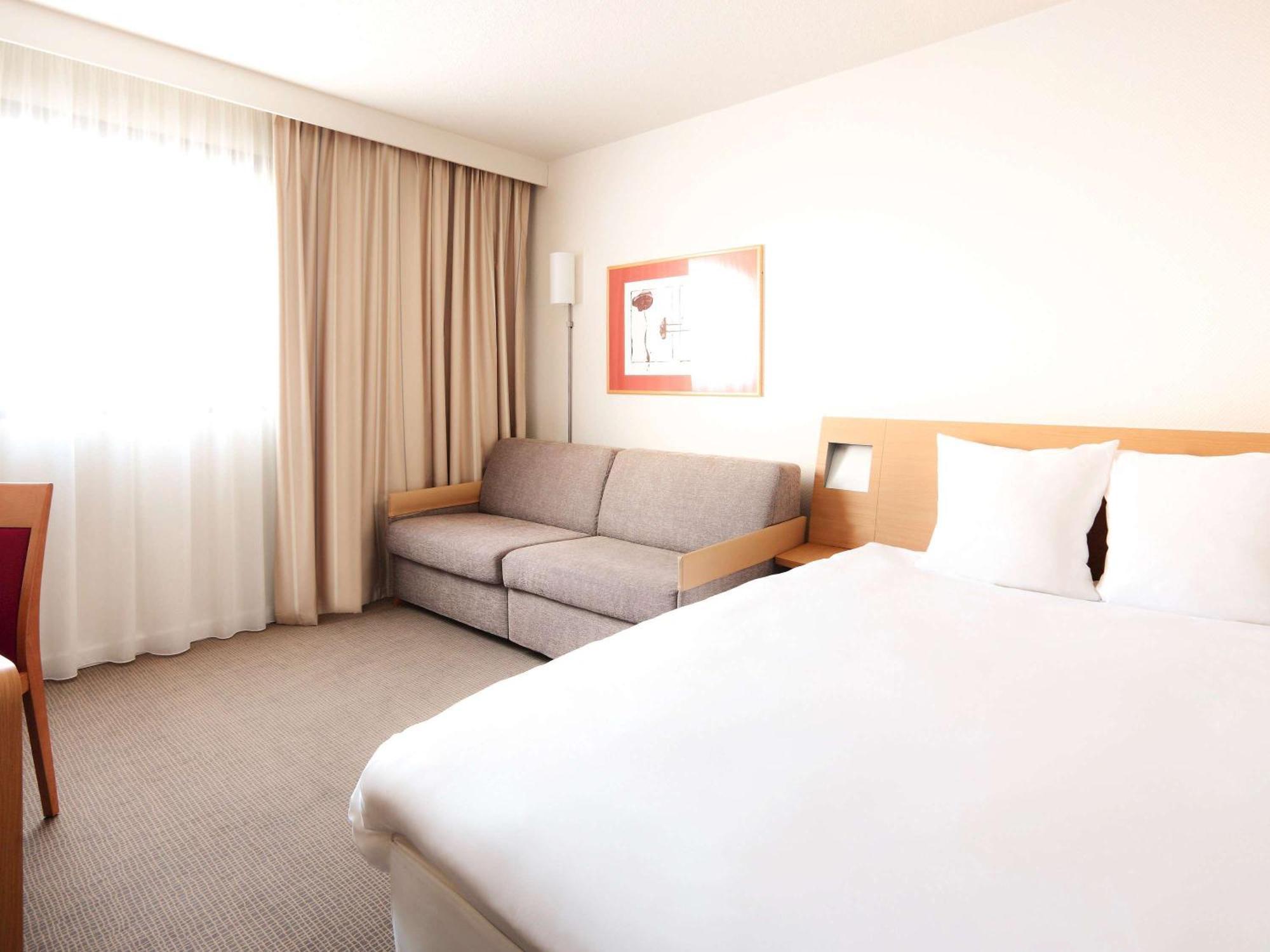 Novotel Atria Nimes Centre 외부 사진
